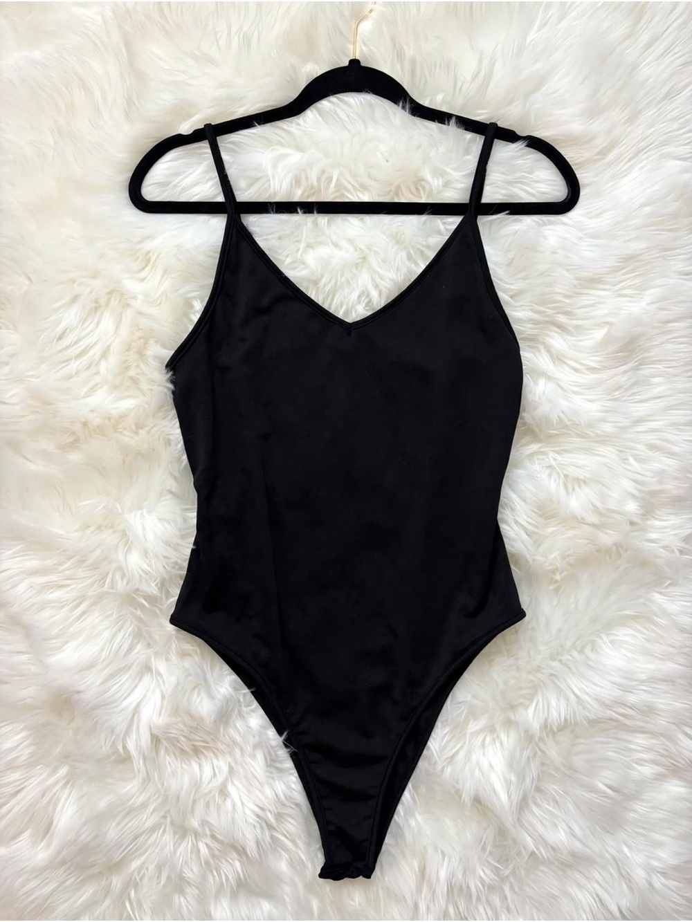 Black V-Neck Bodysuit Large Stretch Adjustable Straps Y2K Minimalist